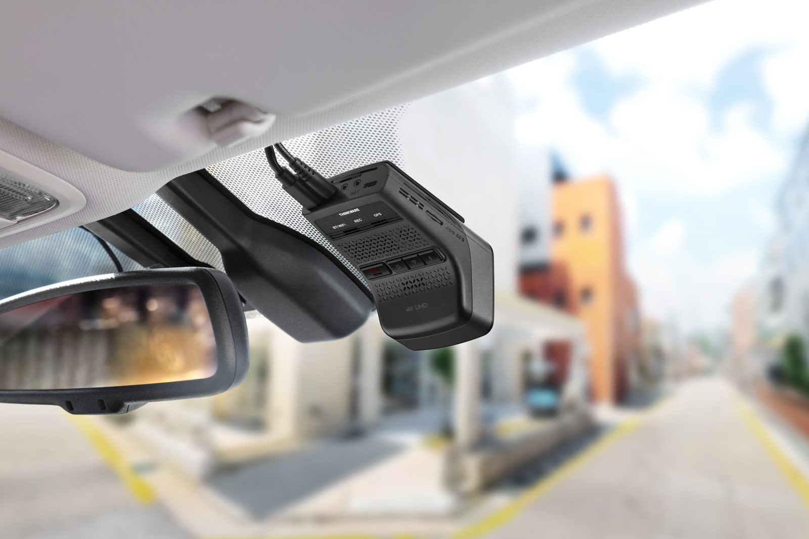 Closer installed view of the U3000 PRO mounted in the vehicle
