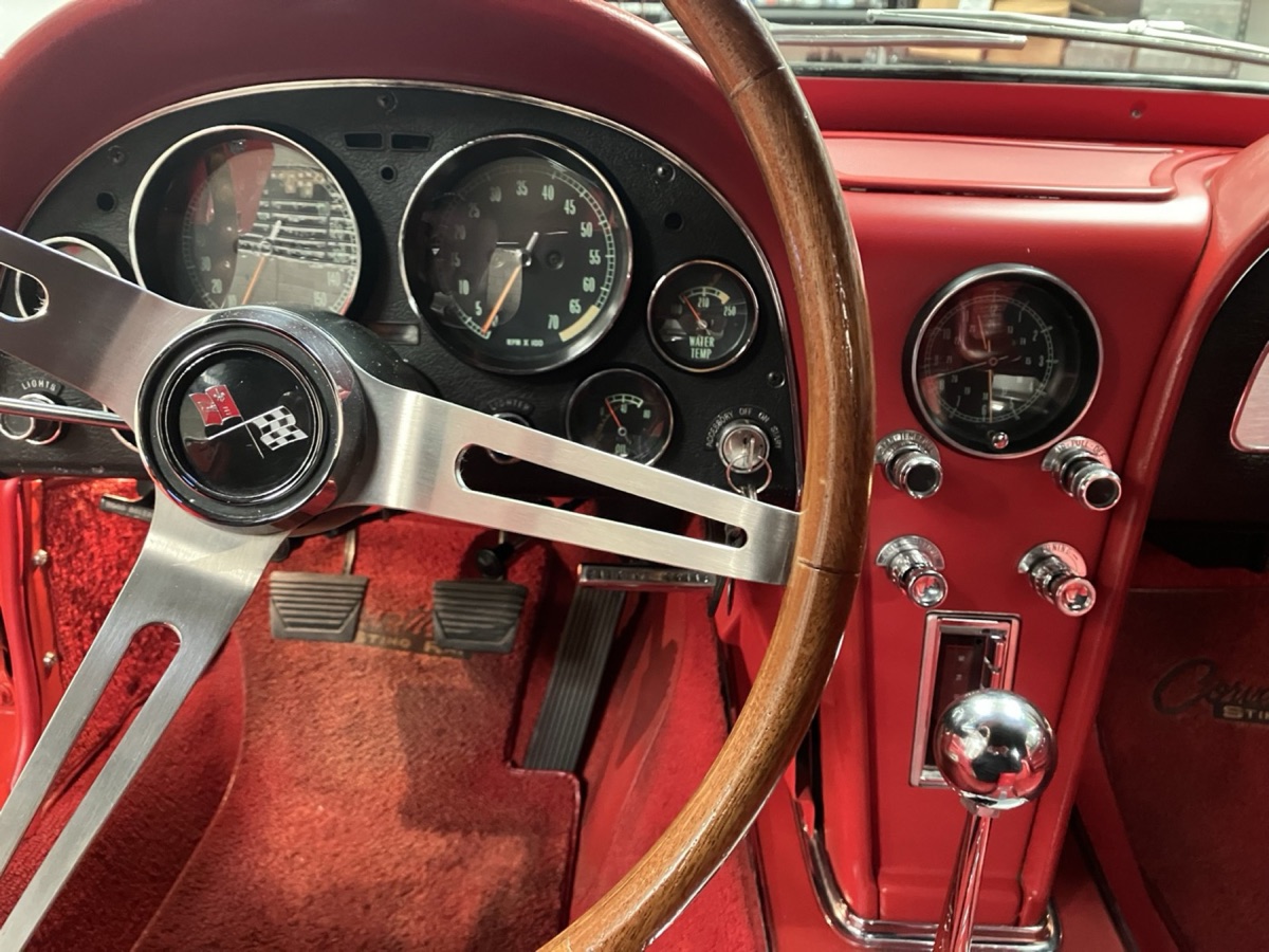 1965 Corvette interior